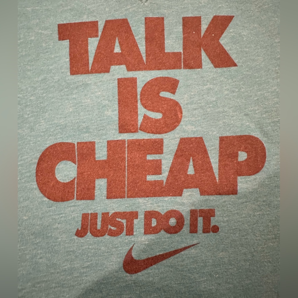 Nike v neck t-shirt